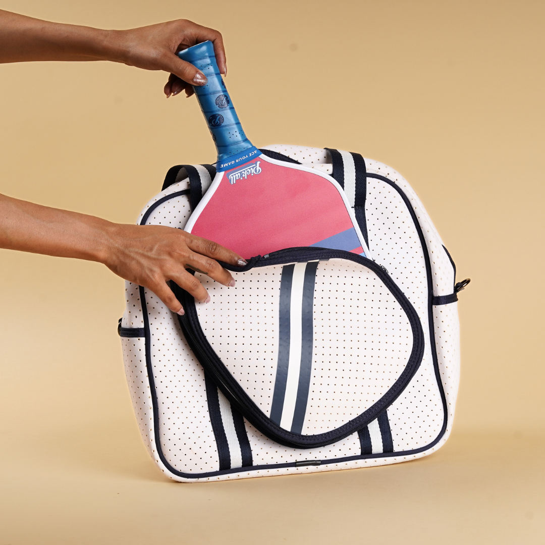 Pick'all Pickleball Bag with Integrated Paddle Cover - White