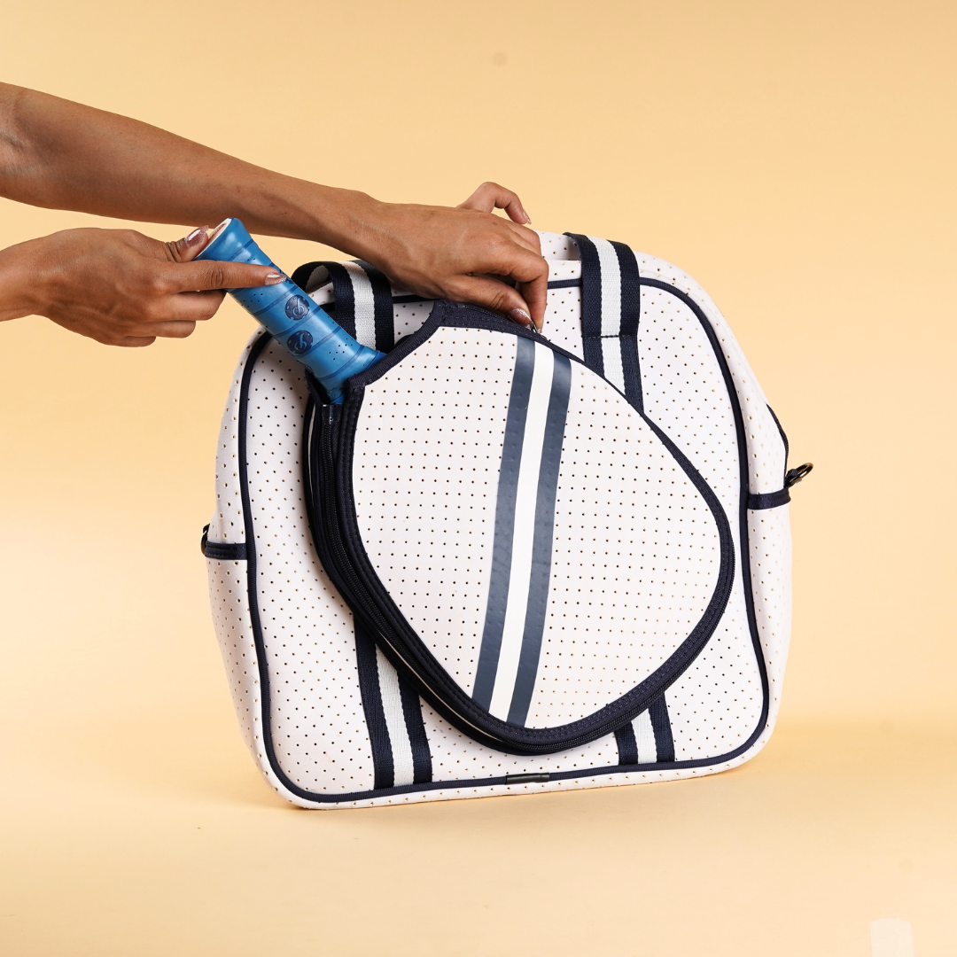 Pick'all Pickleball Bag with Integrated Paddle Cover - White