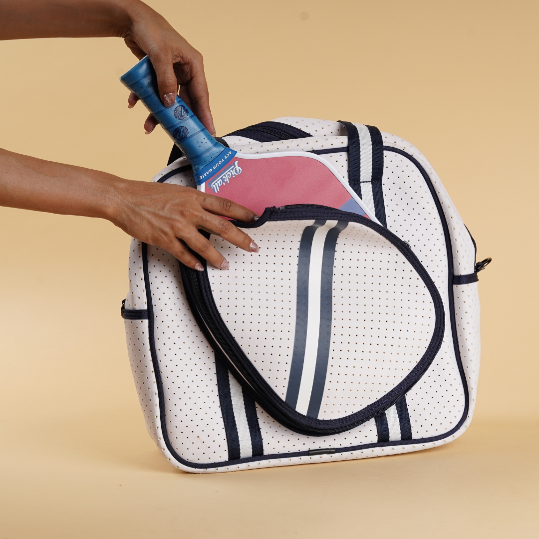 Pick'all Pickleball Bag with Integrated Paddle Cover - White