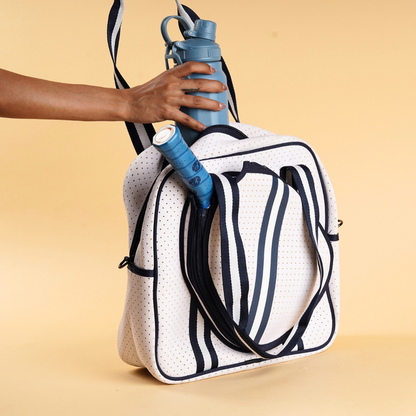 Pick'all Pickleball Bag with Integrated Paddle Cover - White